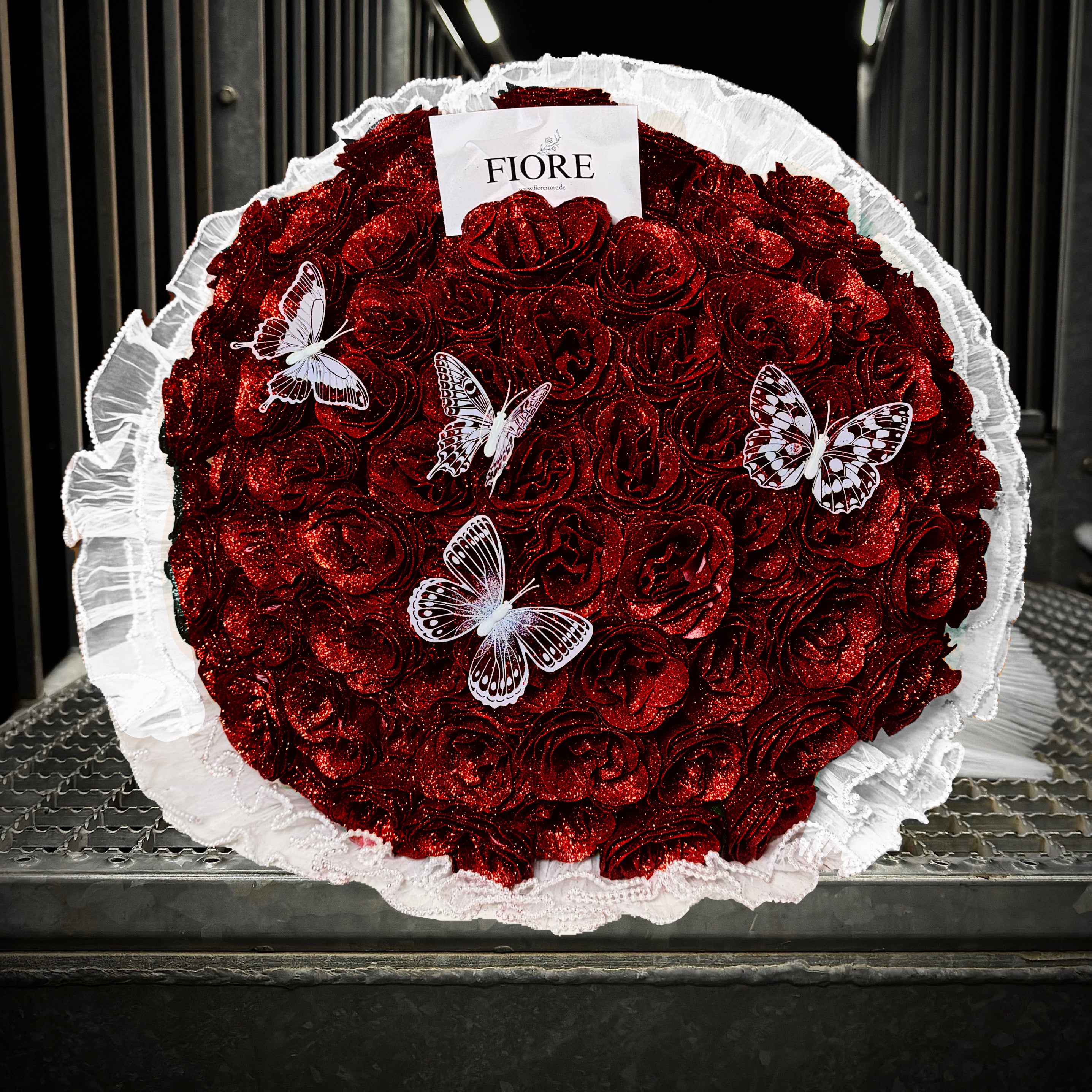 Glitzer-Rosenstrauß